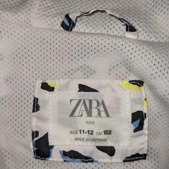 Zara Kids‎ Animal Print Rain Windbreaker Jacket with Hood and Pockets Sz 11-12 - Picture 5 of 5